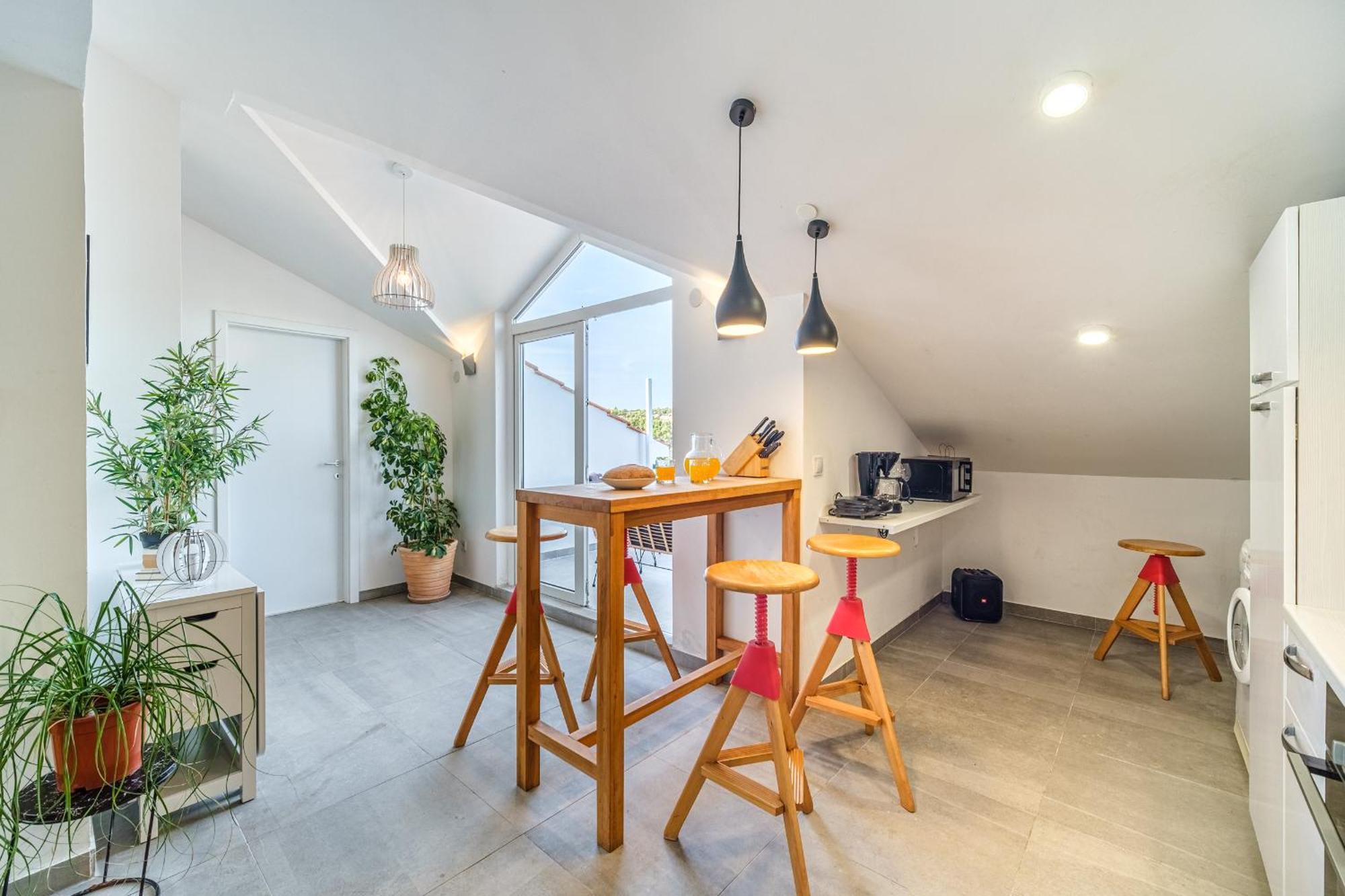 Vila Tudor Bobovisca Luaran gambar
